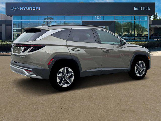 new 2025 Hyundai TUCSON Hybrid car