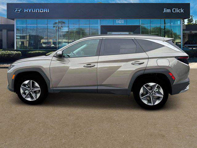 new 2025 Hyundai TUCSON Hybrid car