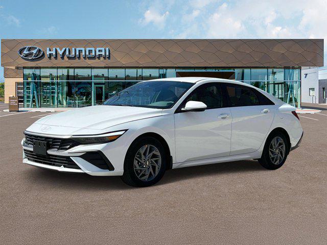 new 2025 Hyundai ELANTRA HEV car