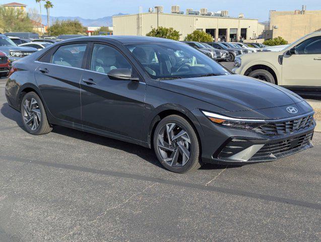 new 2025 Hyundai Elantra car