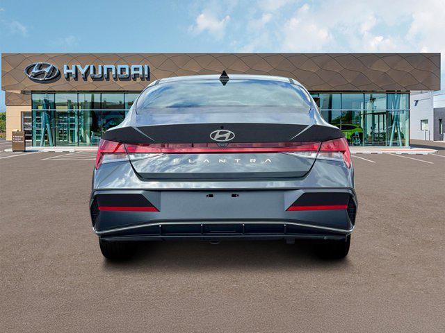 new 2025 Hyundai Elantra car
