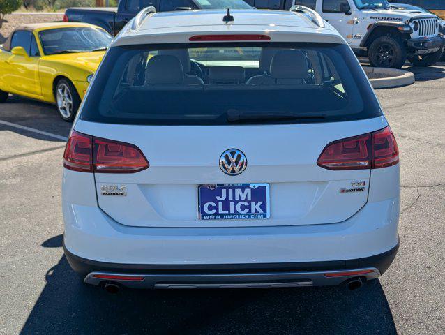 used 2017 Volkswagen Golf Alltrack car