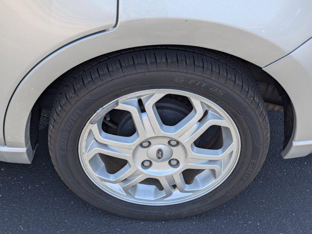 used 2009 Ford Focus car, priced at $9,995