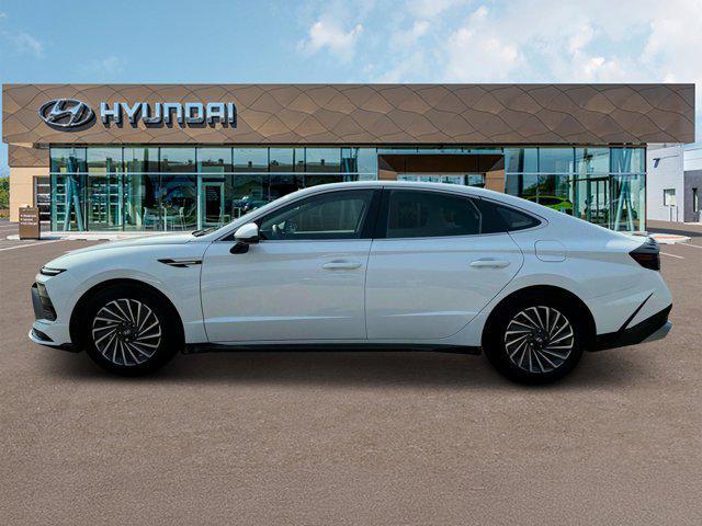 new 2025 Hyundai Sonata Hybrid car