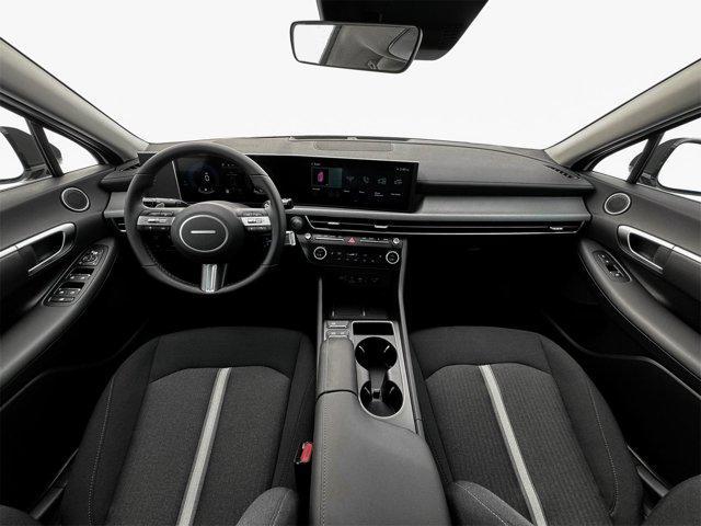 new 2025 Hyundai Sonata Hybrid car