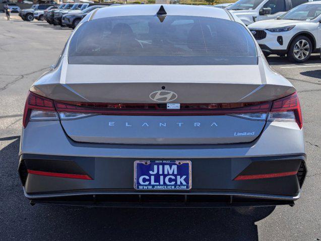 new 2025 Hyundai Elantra car