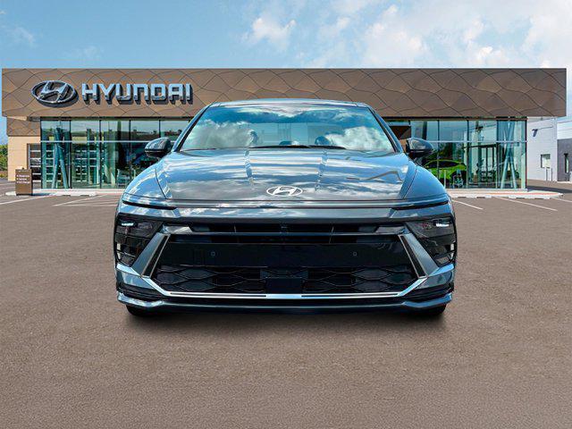 new 2025 Hyundai Sonata Hybrid car