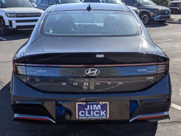 new 2025 Hyundai Sonata Hybrid car