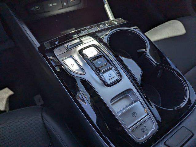 used 2024 Hyundai TUCSON Hybrid car, priced at $38,999