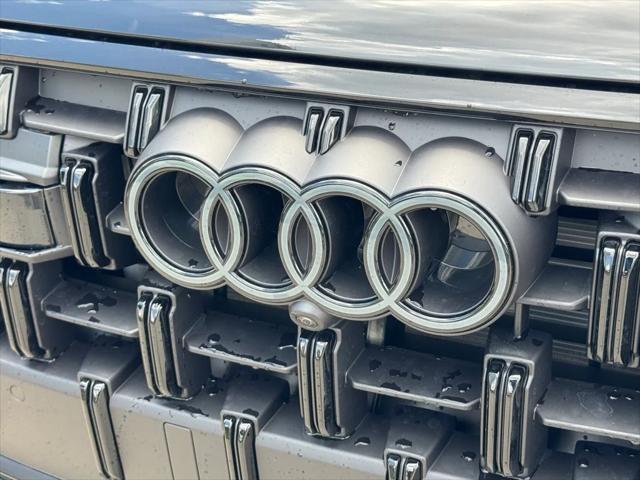 new 2025 Audi Q7 car, priced at $68,700