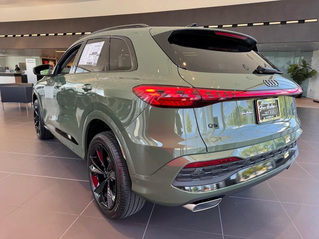 new 2025 Audi Q5 car, priced at $58,126