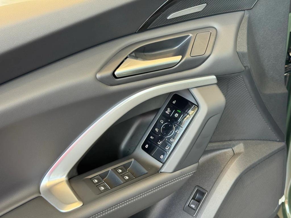 new 2025 Audi Q5 car, priced at $58,126