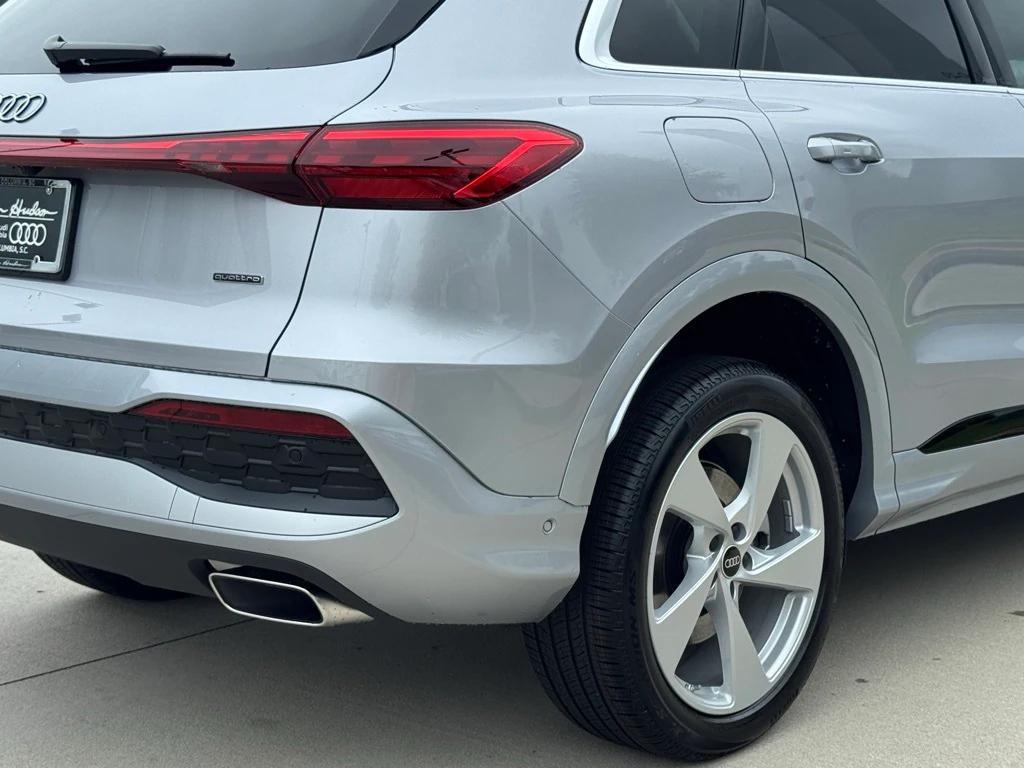 new 2025 Audi Q5 car, priced at $58,738