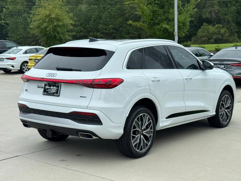 new 2025 Audi Q5 car, priced at $59,472