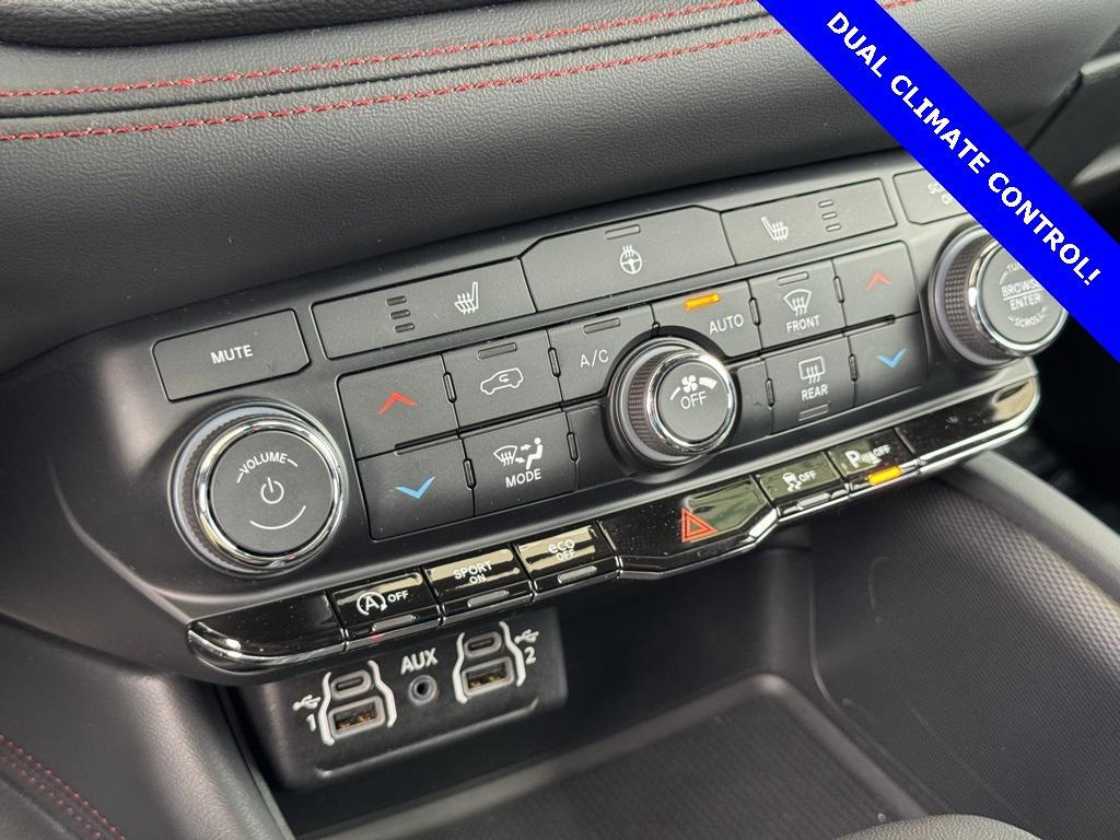 used 2024 Dodge Durango car, priced at $32,689
