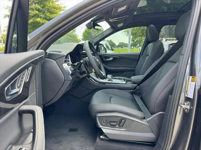 new 2025 Audi Q7 car, priced at $72,250
