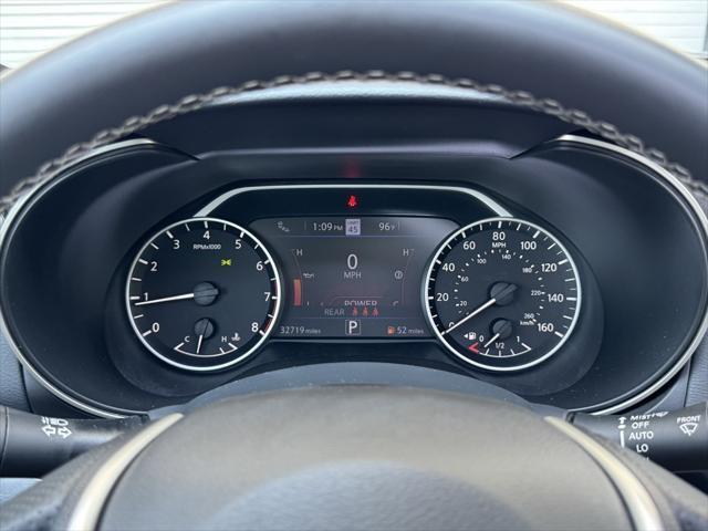 used 2023 Nissan Maxima car, priced at $34,404