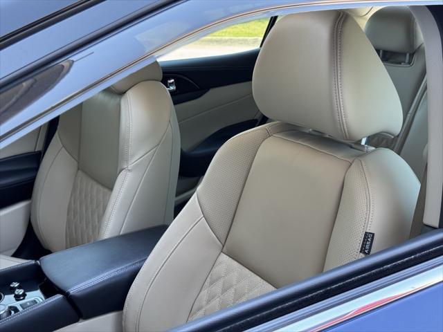 used 2023 Nissan Maxima car, priced at $34,404