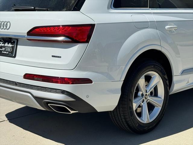 new 2025 Audi Q7 car, priced at $68,800