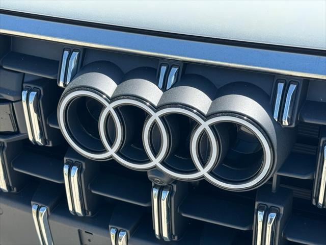 new 2025 Audi Q7 car, priced at $68,800