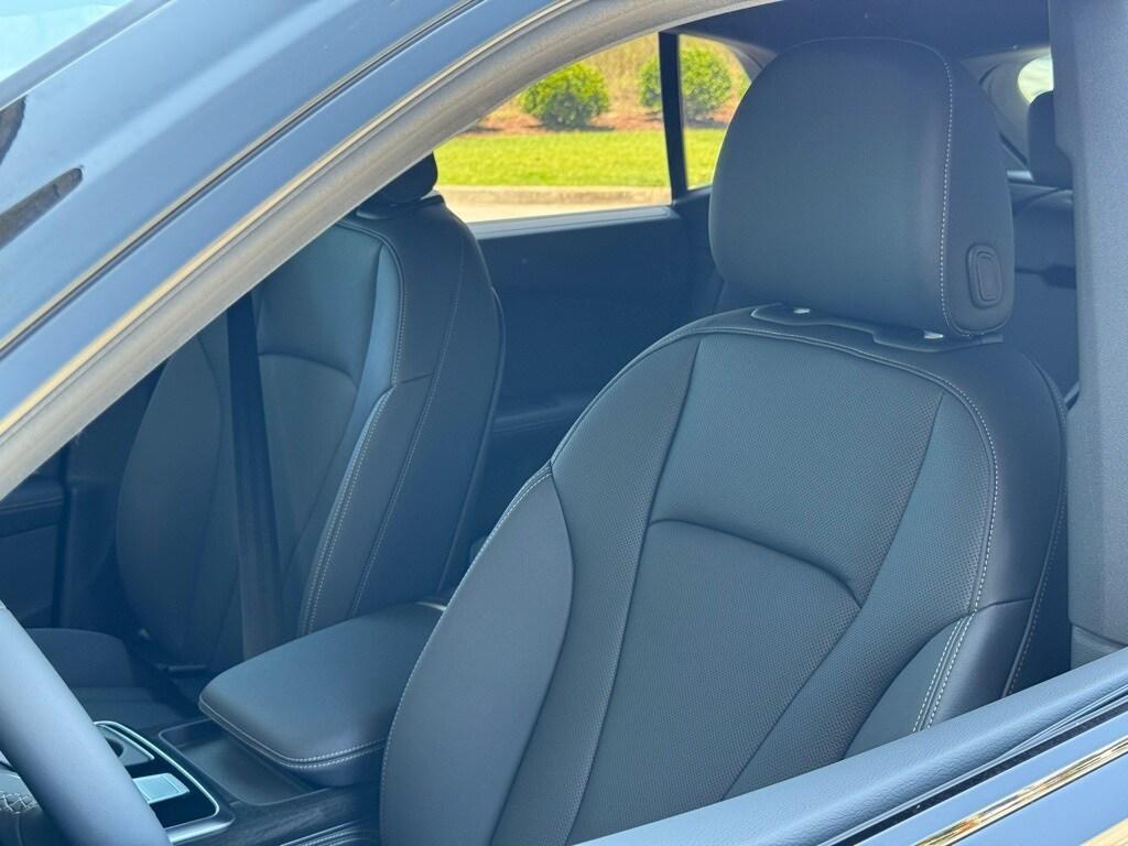 new 2025 Audi Q8 car, priced at $86,660