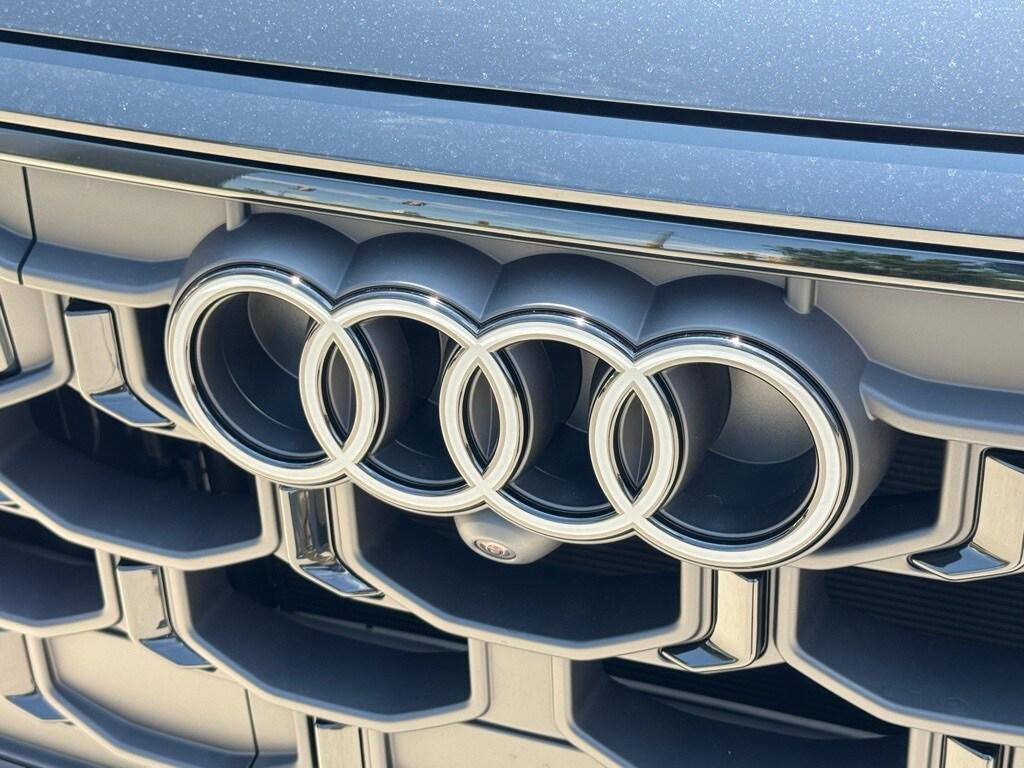new 2025 Audi Q8 car, priced at $86,660