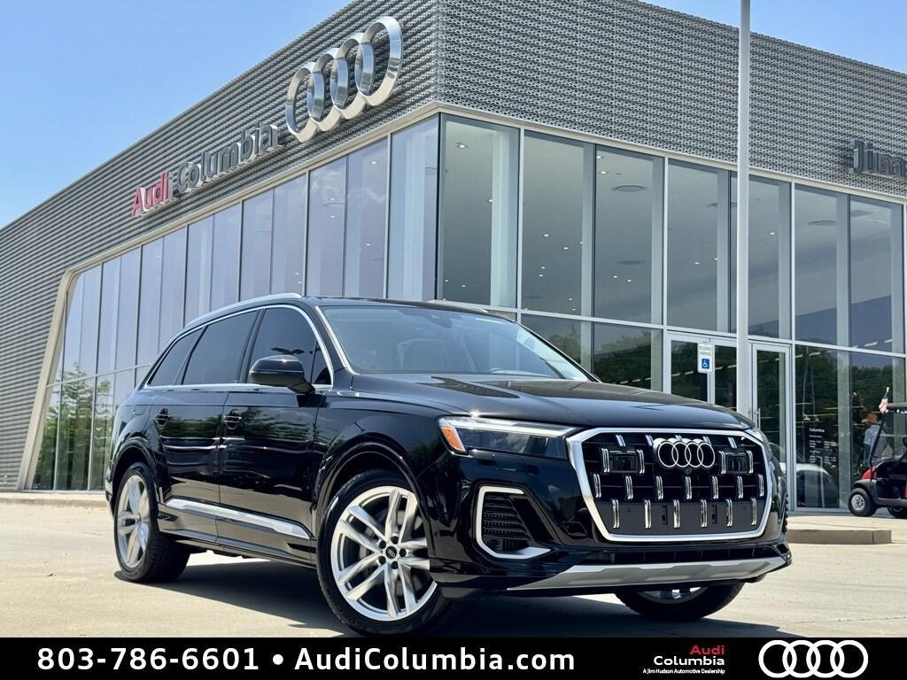 new 2025 Audi Q7 car, priced at $70,850