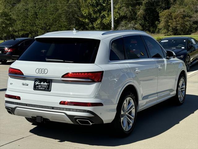 new 2025 Audi Q7 car, priced at $71,655