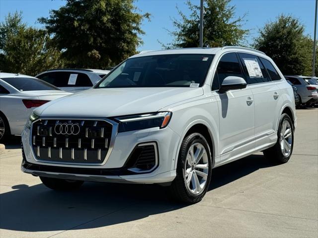 new 2025 Audi Q7 car, priced at $74,155