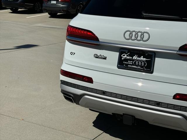 new 2025 Audi Q7 car, priced at $74,155