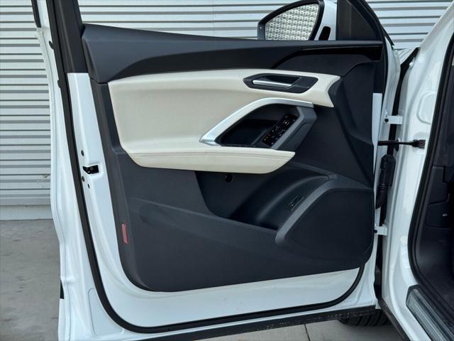 new 2025 Audi Q5 car, priced at $58,190