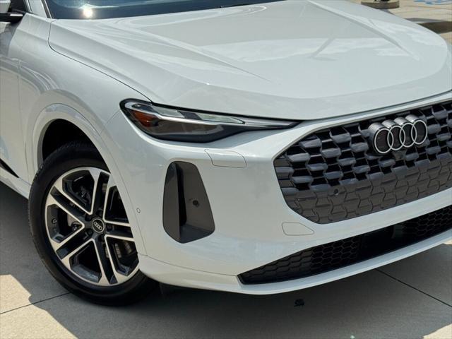 new 2025 Audi Q5 car, priced at $58,190
