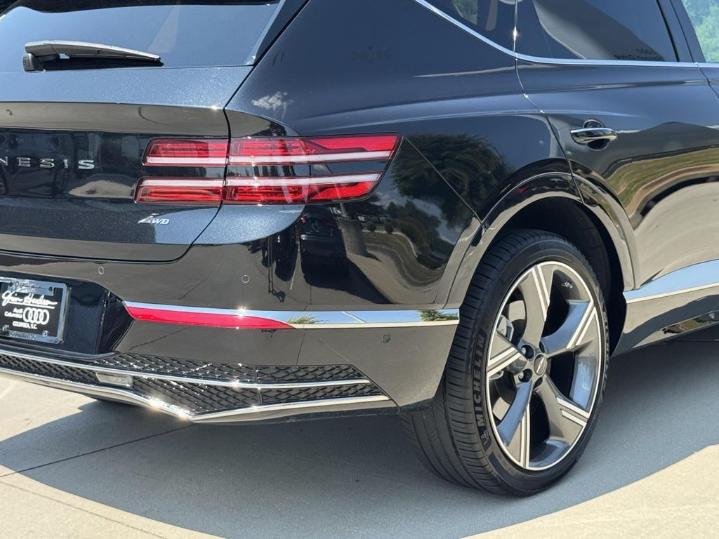 used 2025 Genesis GV80 car, priced at $57,998