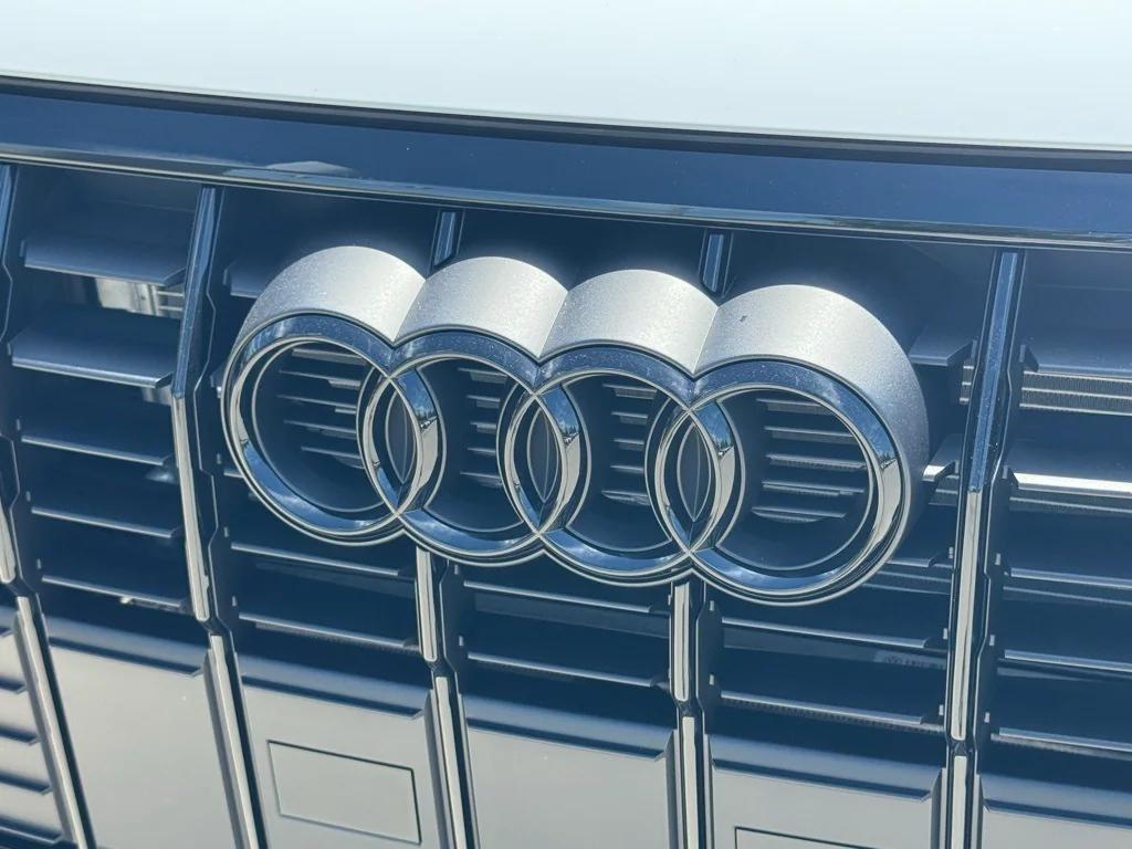 new 2025 Audi Q3 car, priced at $44,515