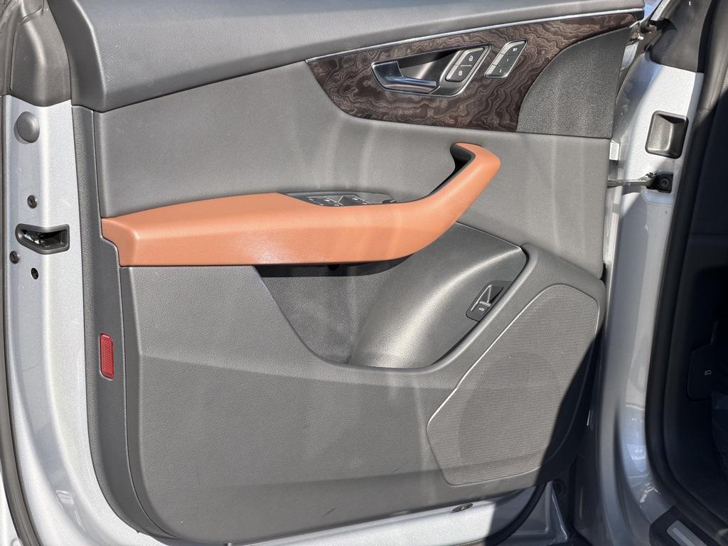 used 2022 Audi Q8 car, priced at $41,995