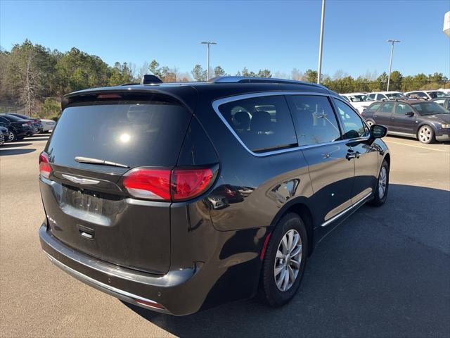 used 2019 Chrysler Pacifica car, priced at $14,995