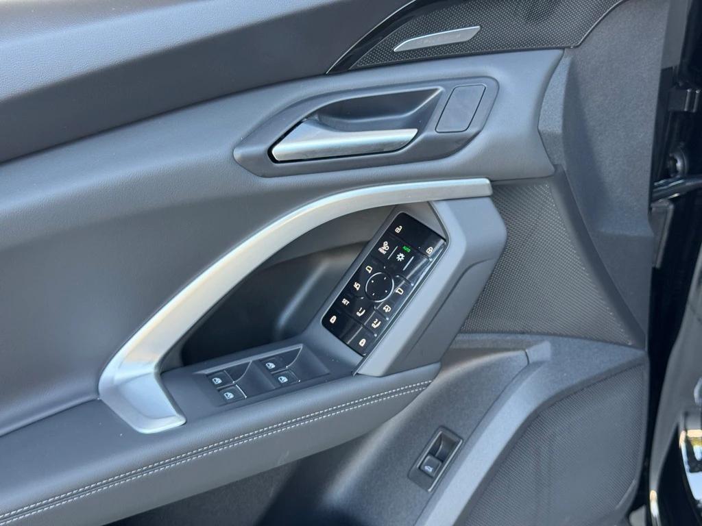 new 2025 Audi Q5 car, priced at $61,655