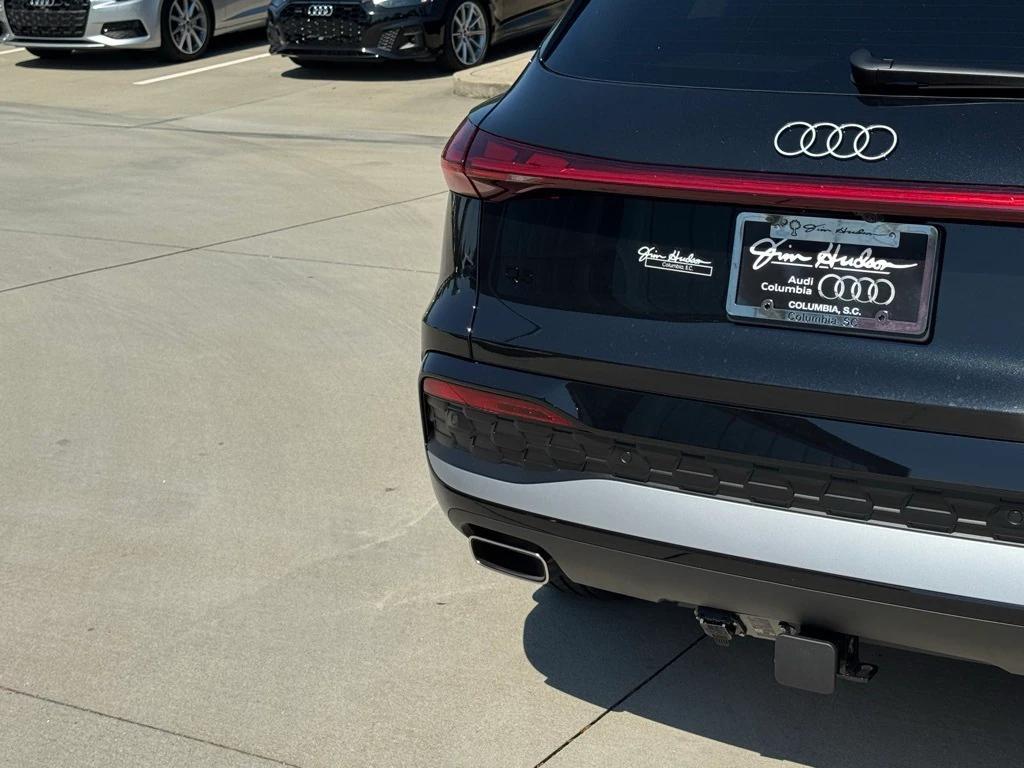 new 2025 Audi Q5 car, priced at $61,655