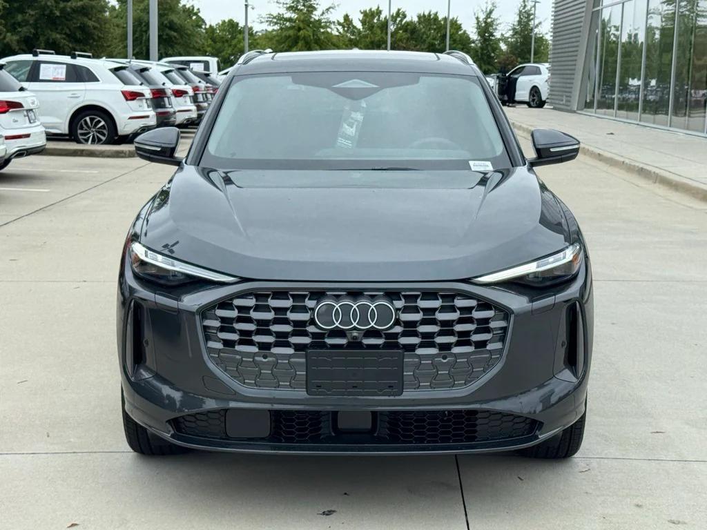new 2025 Audi Q5 car, priced at $59,472