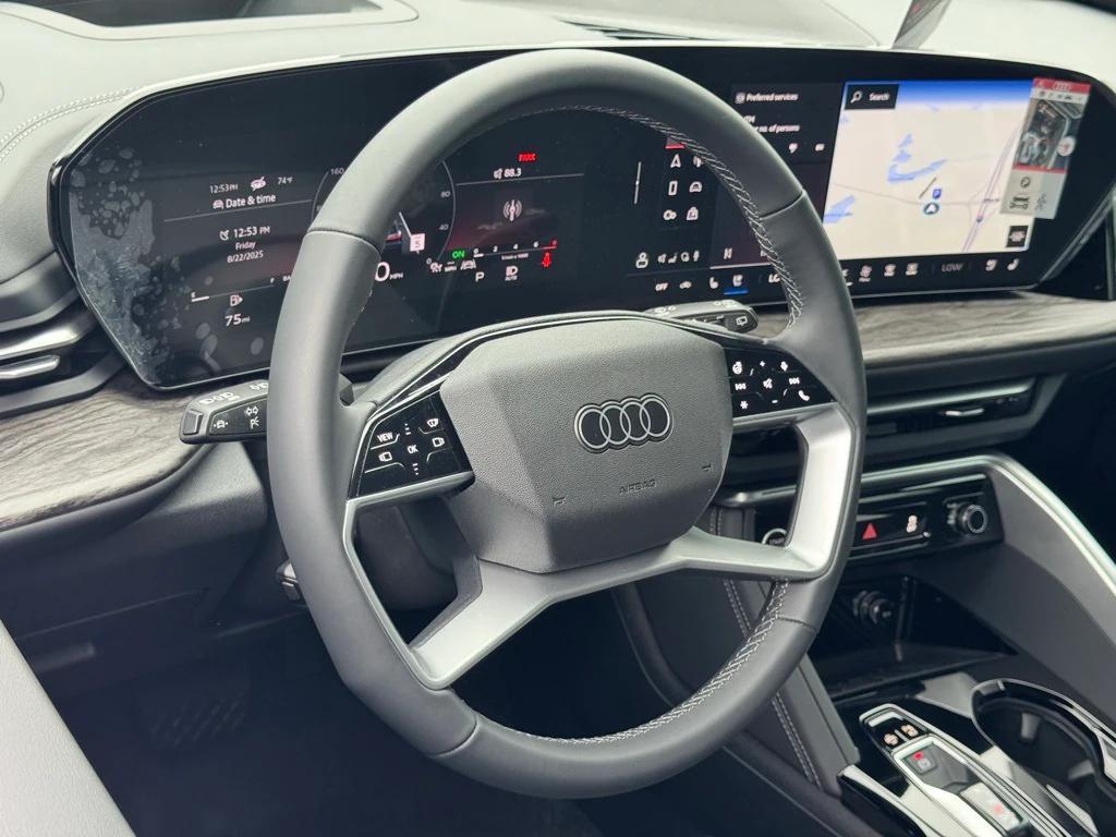 new 2025 Audi Q5 car, priced at $59,472