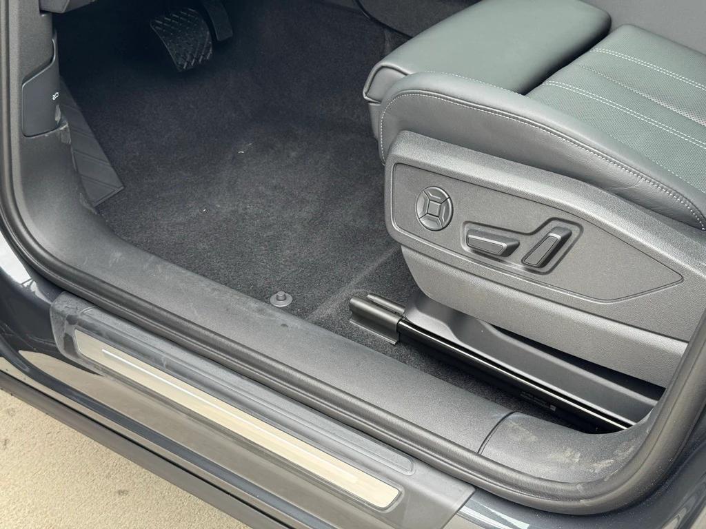 new 2025 Audi Q5 car, priced at $59,472