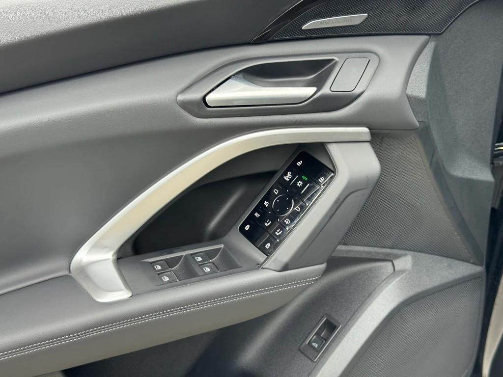new 2025 Audi Q5 car, priced at $59,472