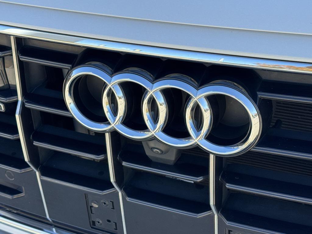 used 2022 Audi Q8 car, priced at $42,995