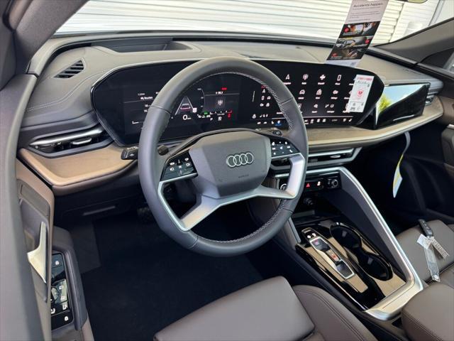 new 2025 Audi Q5 car, priced at $60,975