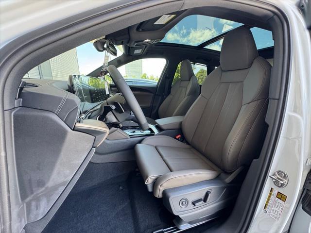 new 2025 Audi Q5 car, priced at $60,975