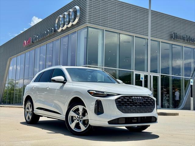 new 2025 Audi Q5 car, priced at $60,975