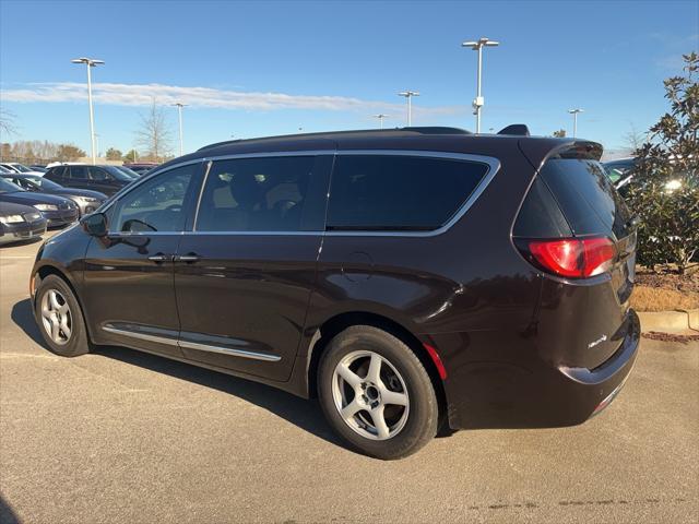 used 2017 Chrysler Pacifica car, priced at $13,995