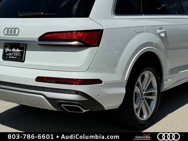 new 2025 Audi Q7 car, priced at $60,325