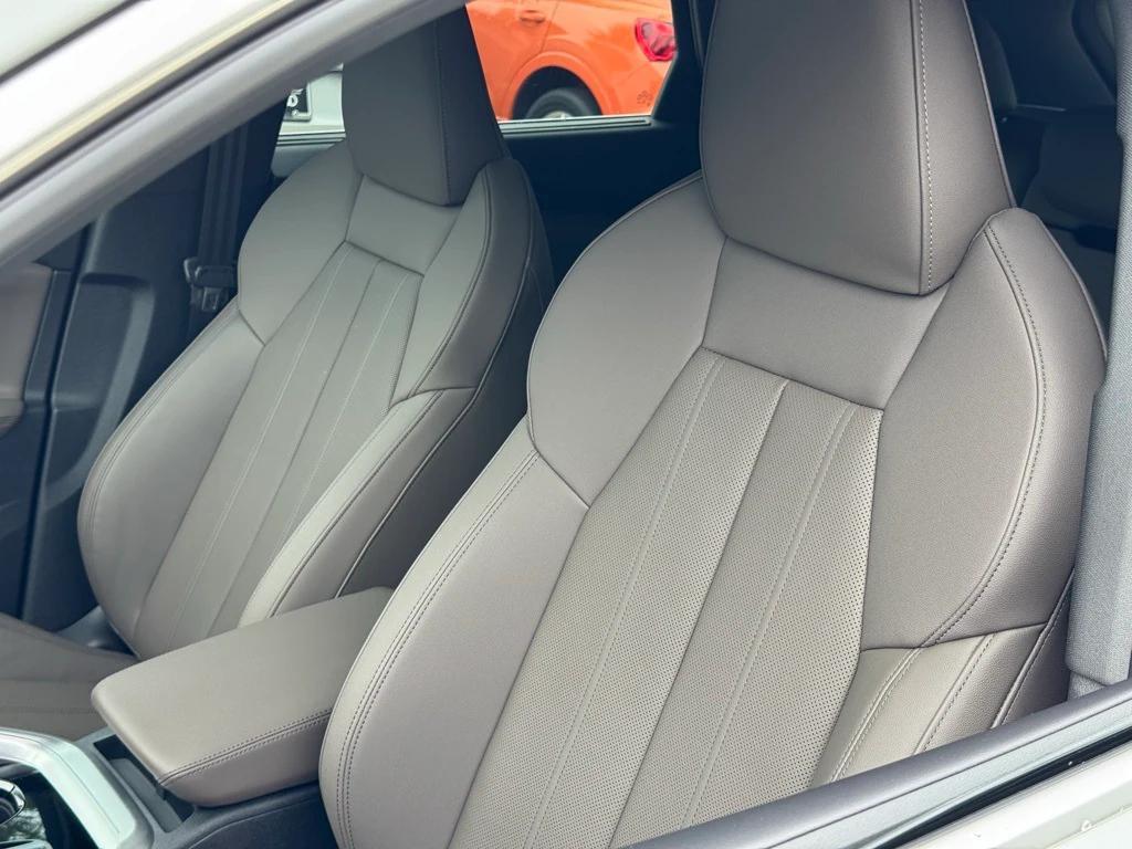 new 2025 Audi Q5 car, priced at $58,935