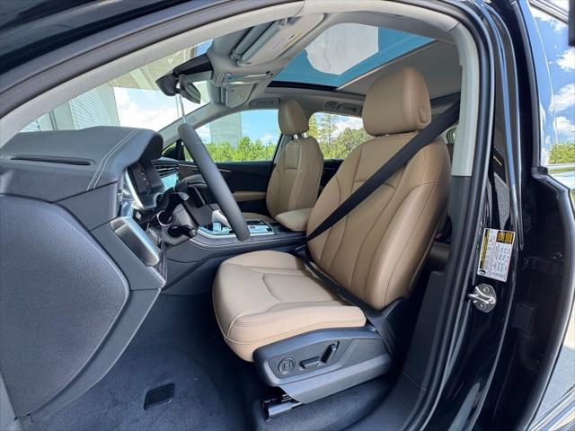 new 2025 Audi Q7 car, priced at $71,950